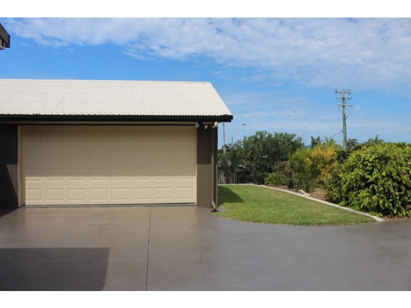 6 Tynwald Avenue, Bowen QLD 4805