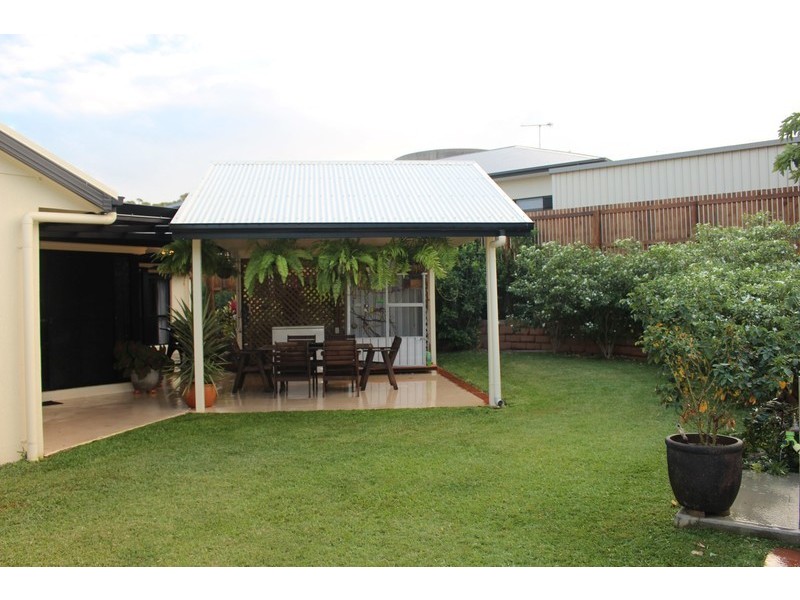 6 Tynwald Avenue, Bowen QLD 4805