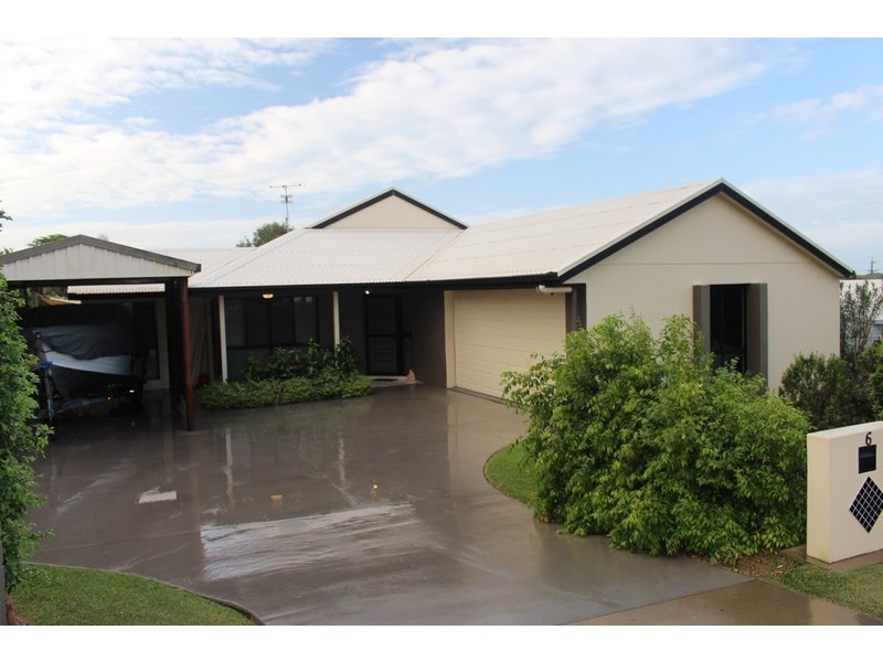 6 Tynwald Avenue, Bowen QLD 4805