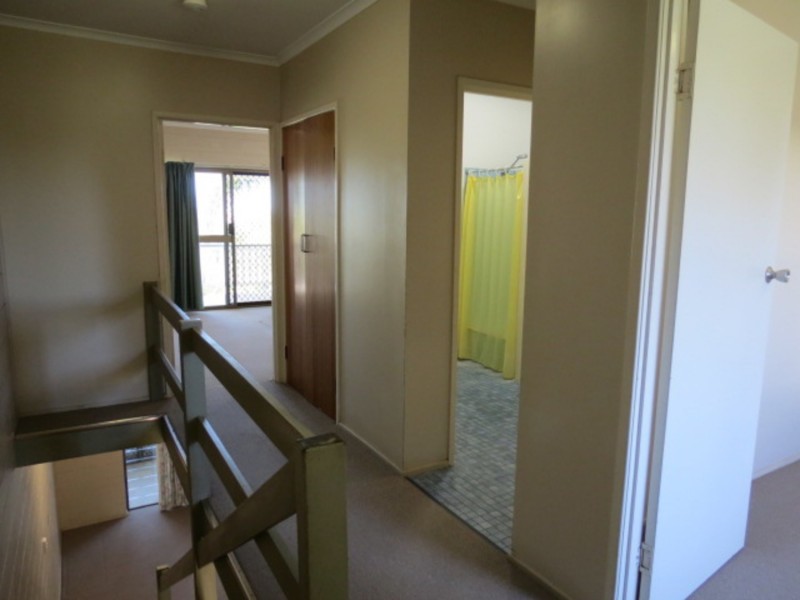 2/60 Herbert Street, Bowen QLD 4805