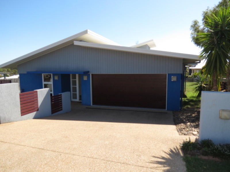 7 Sunshine Court, Bowen QLD 4805