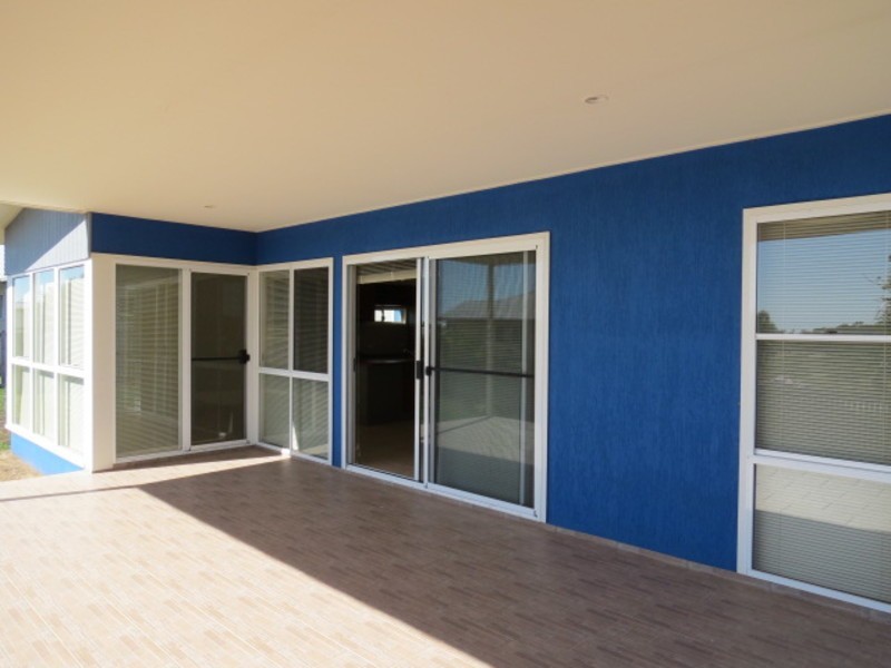 7 Sunshine Court, Bowen QLD 4805