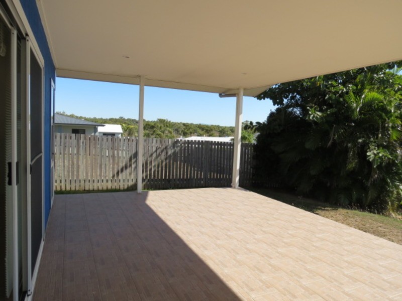7 Sunshine Court, Bowen QLD 4805