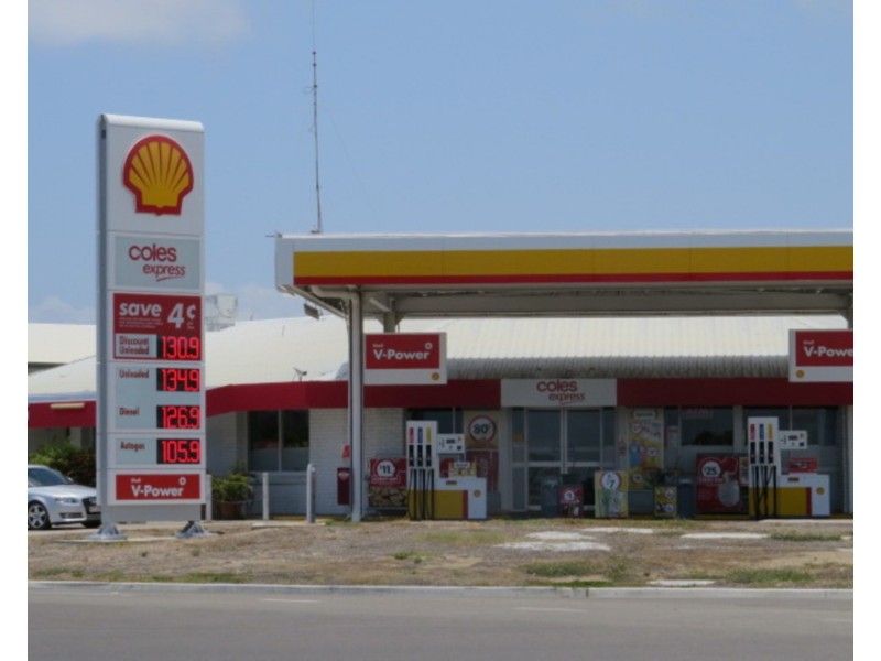 19081 Bruce Highway, Bowen QLD 4805