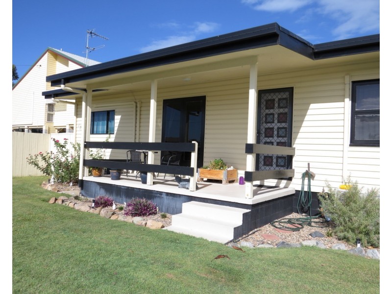 20 West Street, Bowen QLD 4805