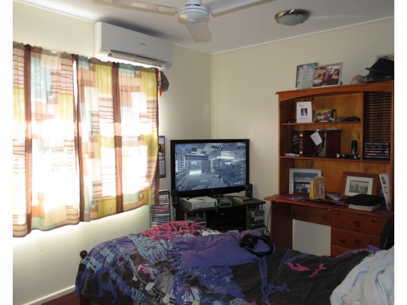 20 West Street, Bowen QLD 4805