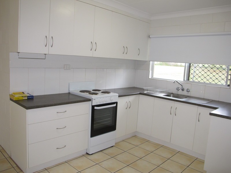 1/36 Brisbane Street, Bowen QLD 4805