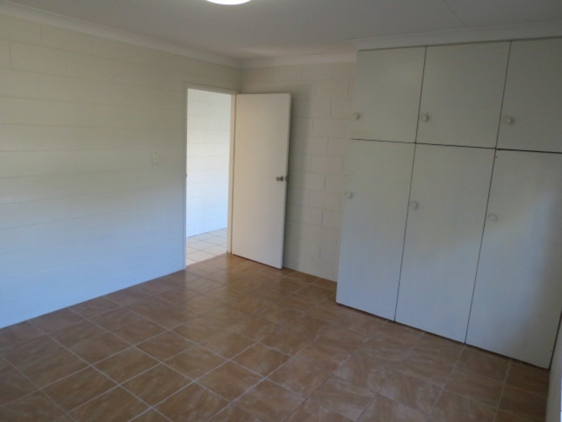 1/36 Brisbane Street, Bowen QLD 4805