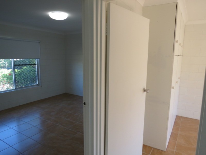 1/36 Brisbane Street, Bowen QLD 4805