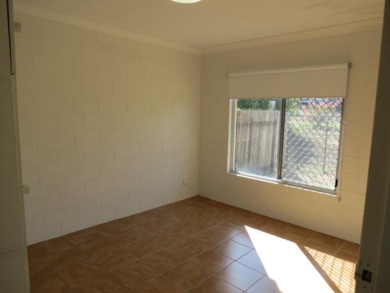 1/36 Brisbane Street, Bowen QLD 4805