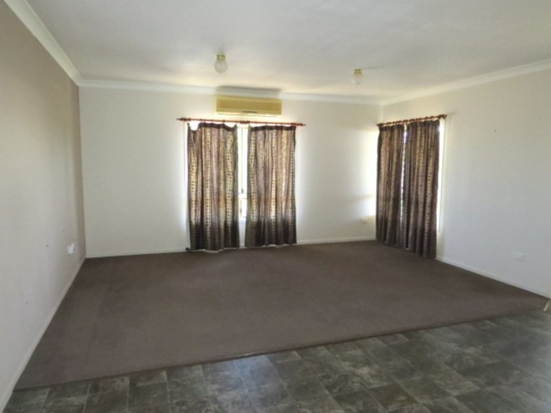 1 Craigie Court, Bowen QLD 4805