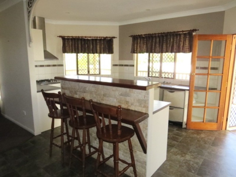 1 Craigie Court, Bowen QLD 4805