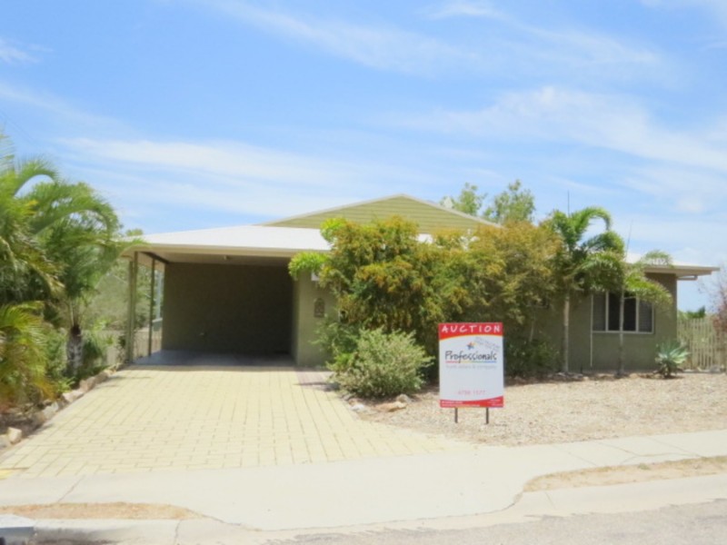 1 Craigie Court, Bowen QLD 4805
