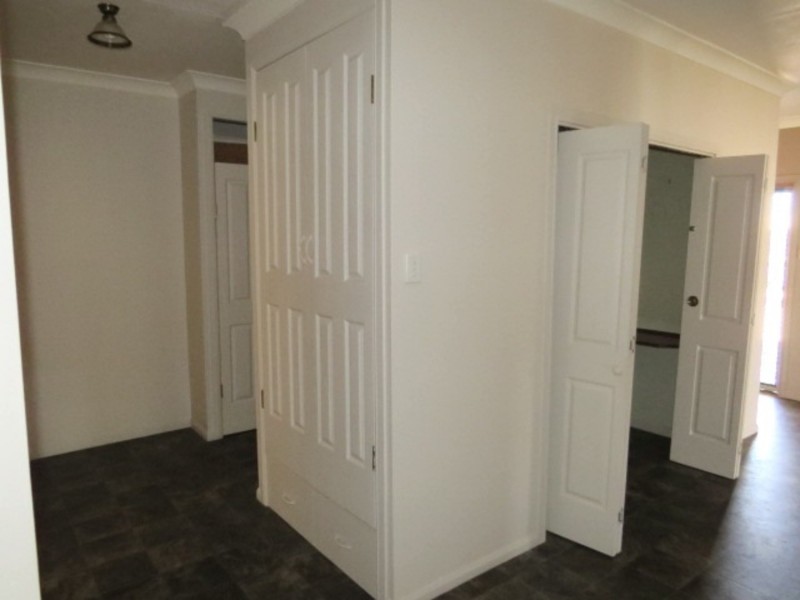 1 Craigie Court, Bowen QLD 4805