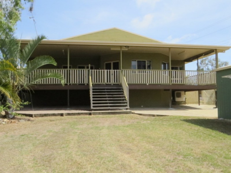 1 Craigie Court, Bowen QLD 4805