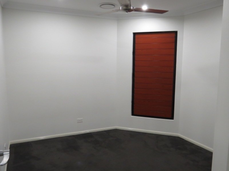 1 Siesta Court, Bowen QLD 4805