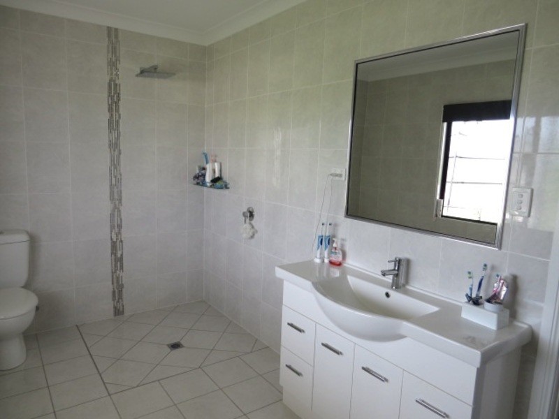 129 Inveroona Road, Bowen QLD 4805
