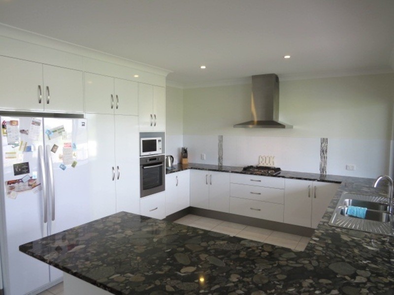 129 Inveroona Road, Bowen QLD 4805