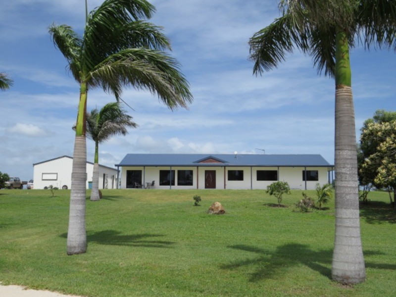 129 Inveroona Road, Bowen QLD 4805