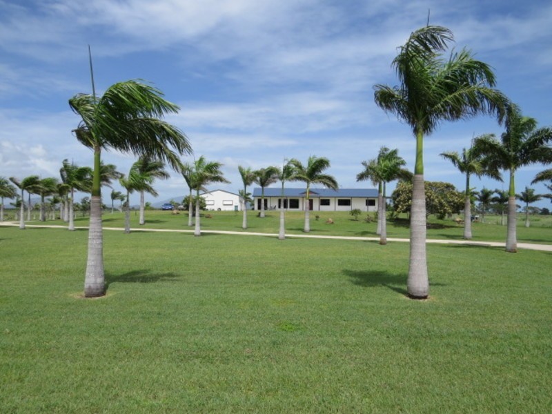 129 Inveroona Road, Bowen QLD 4805