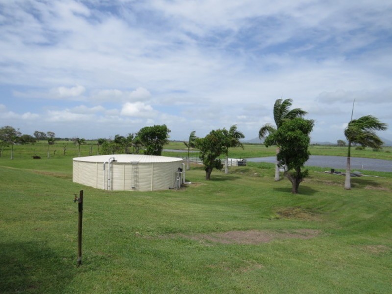 129 Inveroona Road, Bowen QLD 4805