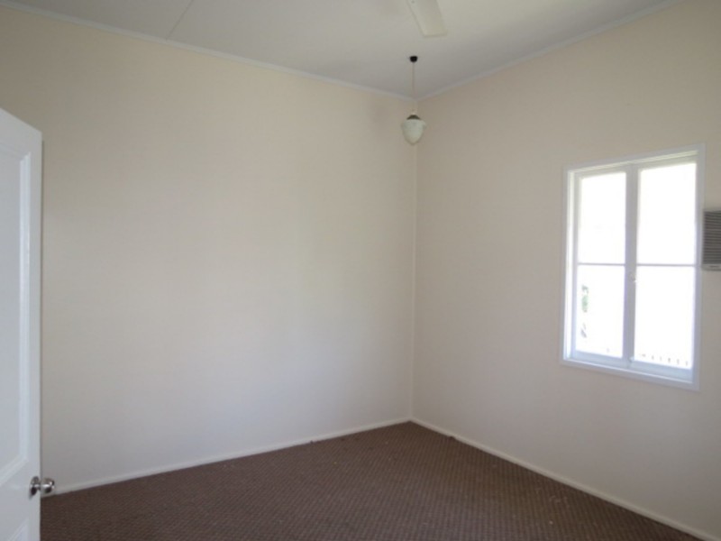 19 Powell Street, Bowen QLD 4805