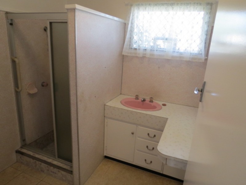 21 Tollington Road, Bowen QLD 4805