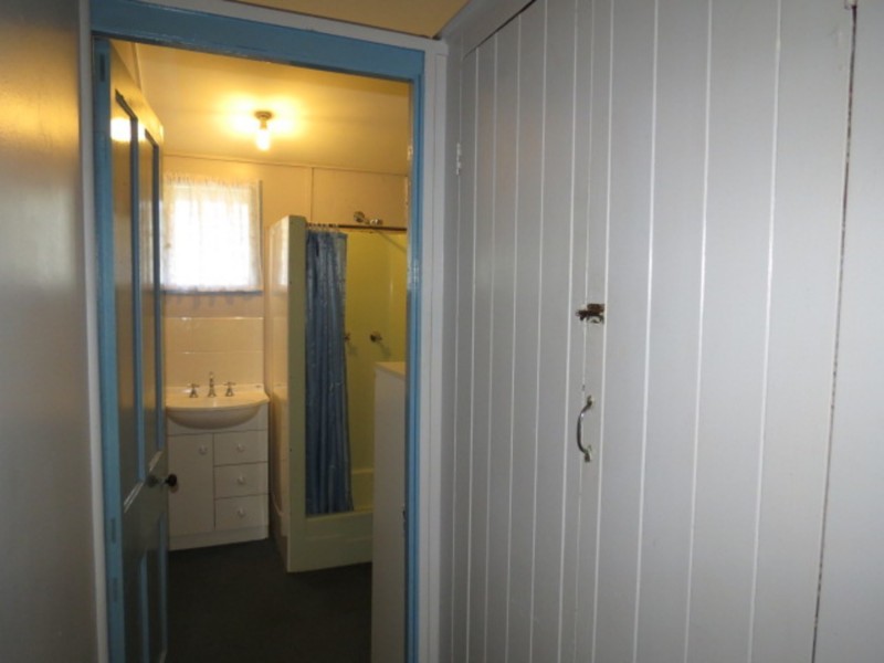 1/25 Tracey Street, Bowen QLD 4805