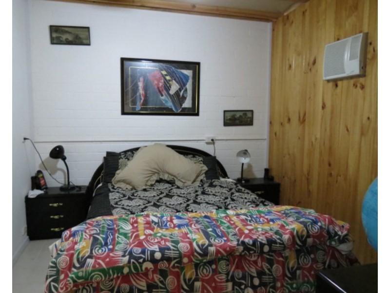 69 Hillview Road, Bowen QLD 4805