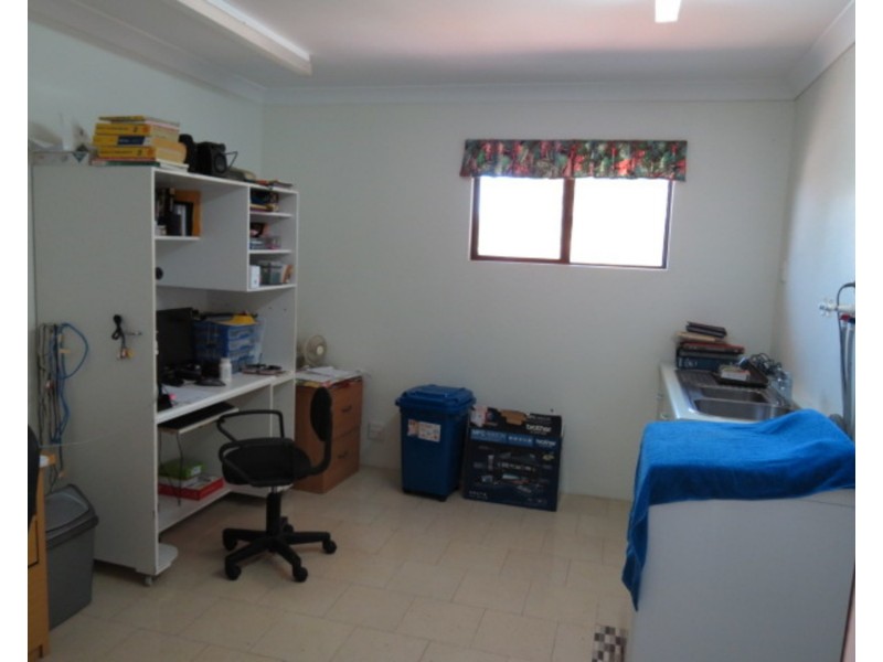 69 Hillview Road, Bowen QLD 4805