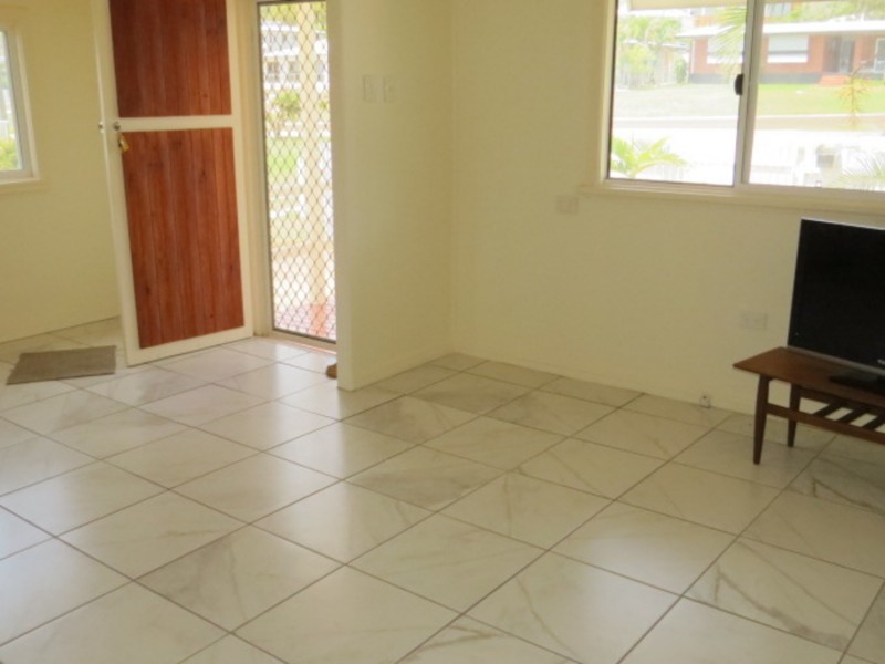 108 Gregory Street, Bowen QLD 4805