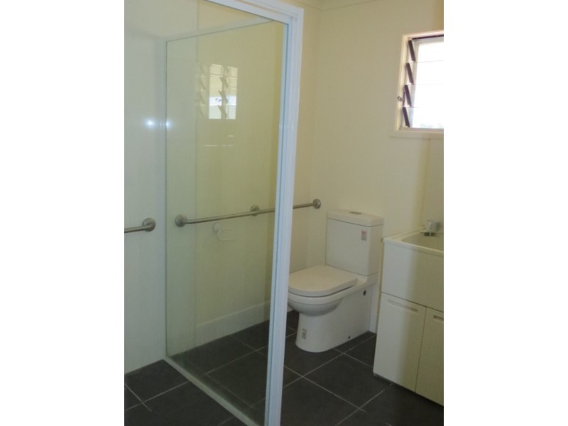 108 Gregory Street, Bowen QLD 4805