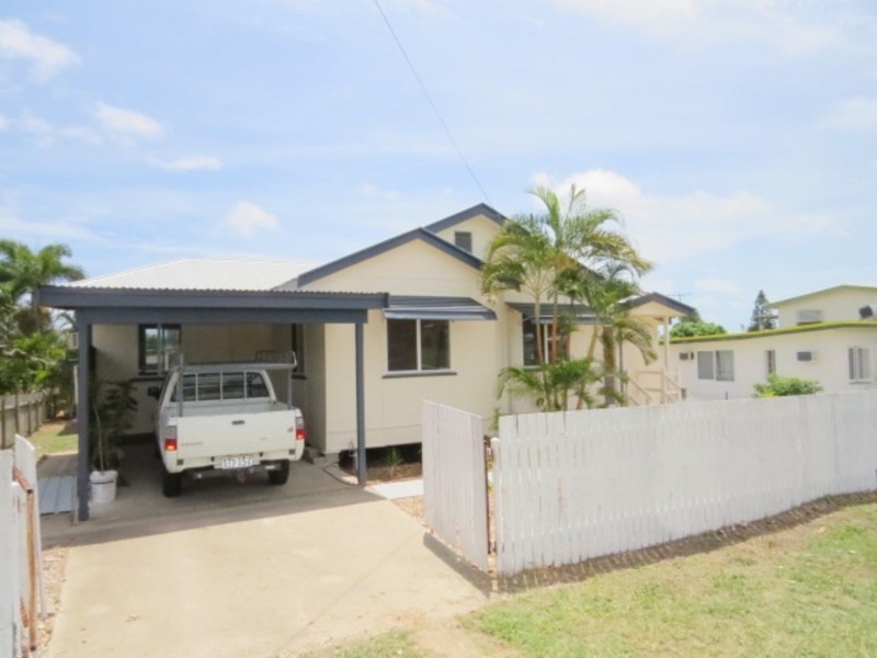 108 Gregory Street, Bowen QLD 4805