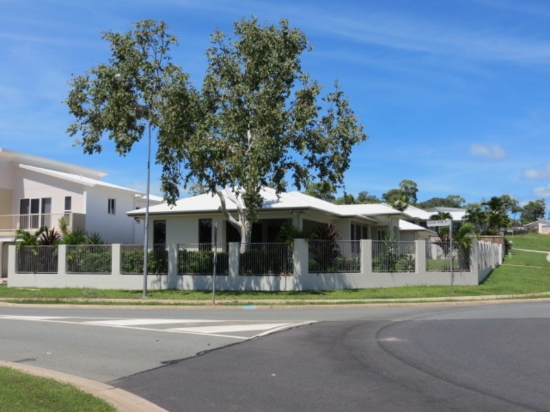 1 – 3 Fairway Drive, Bowen QLD 4805