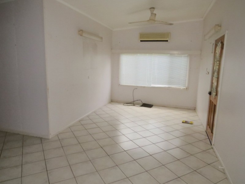 126 Powell Street, Bowen QLD 4805