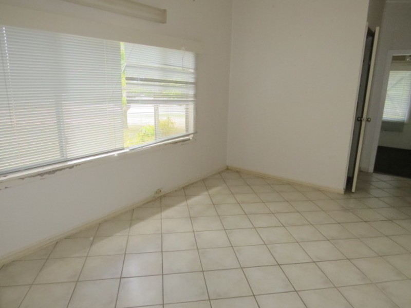 126 Powell Street, Bowen QLD 4805