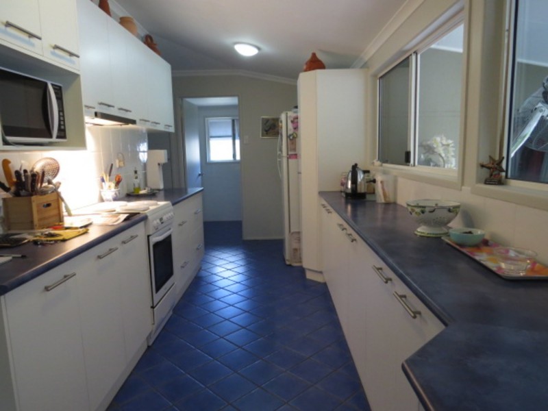65 Gordon Street, Bowen QLD 4805