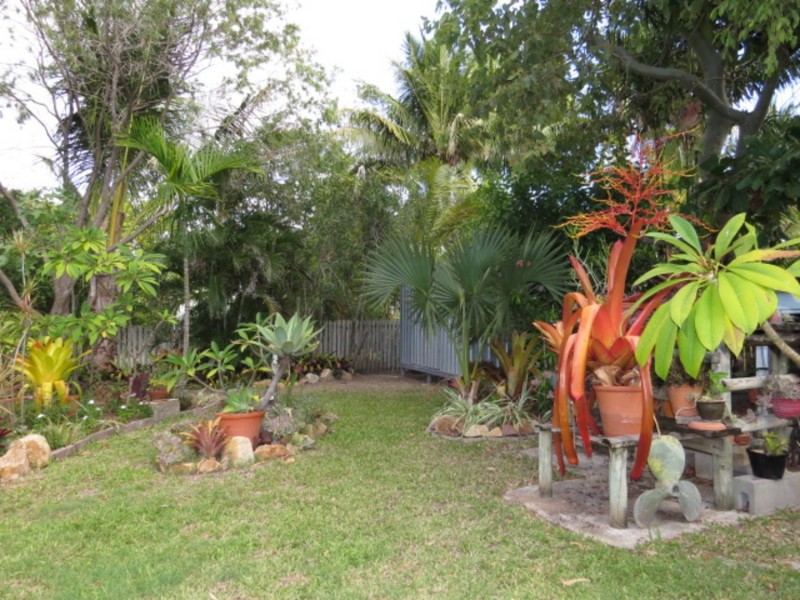 65 Gordon Street, Bowen QLD 4805