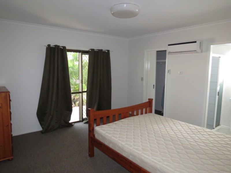 2 Clement Avenue, Bowen QLD 4805