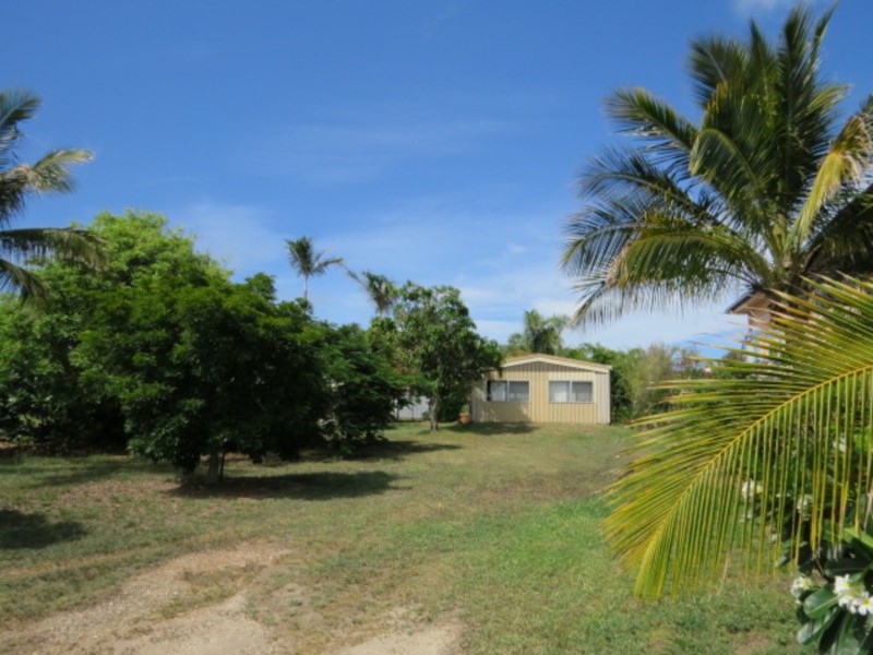 8 Wentworth Street, Bowen QLD 4805