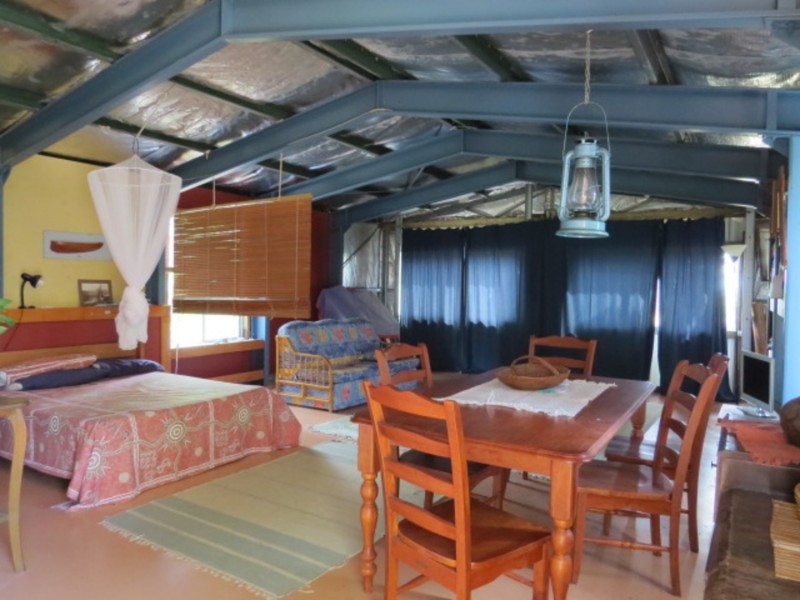 8 Wentworth Street, Bowen QLD 4805