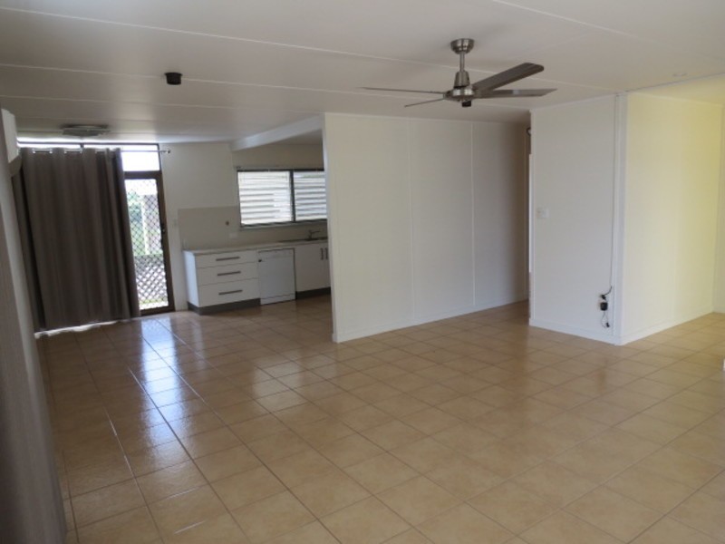 12 Sunset Crescent, Bowen QLD 4805