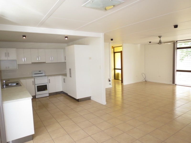 12 Sunset Crescent, Bowen QLD 4805