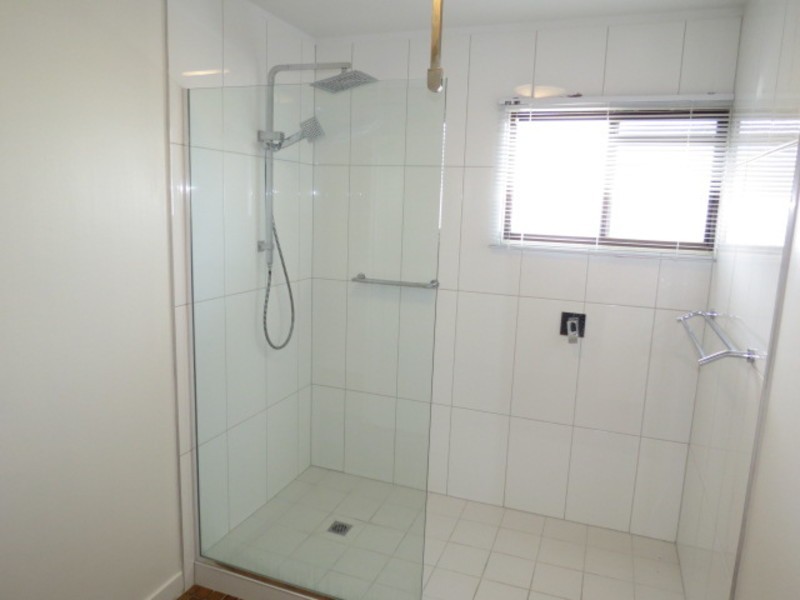 12 Sunset Crescent, Bowen QLD 4805