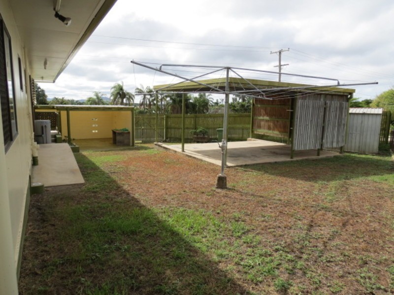 12 Sunset Crescent, Bowen QLD 4805