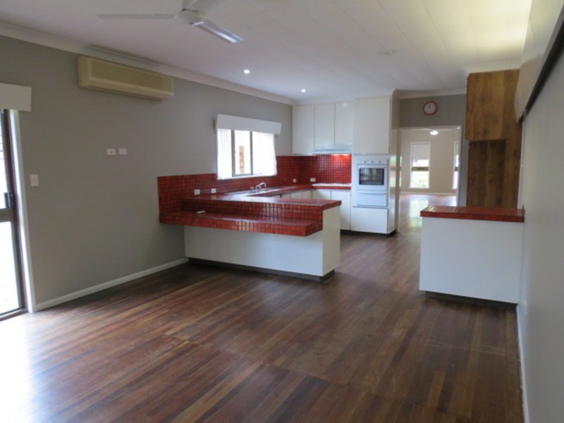 4A Kennedy Street, Bowen QLD 4805