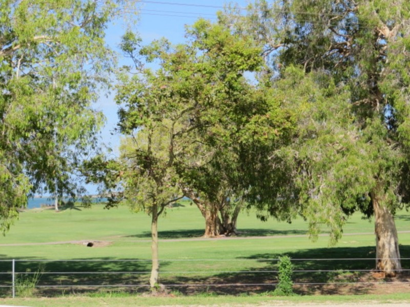 27 Golf Links Road, Bowen QLD 4805