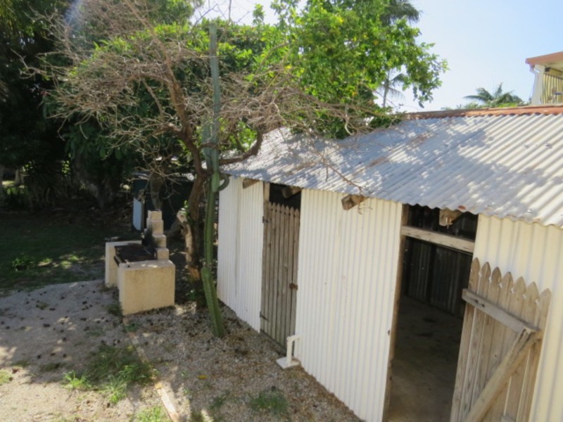 27 Golf Links Road, Bowen QLD 4805