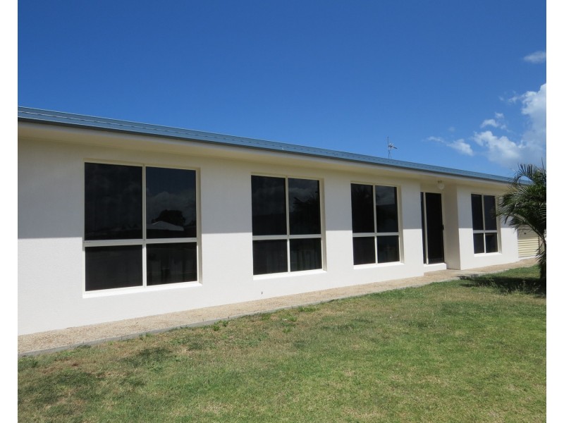 23 Hillview Place, Bowen QLD 4805