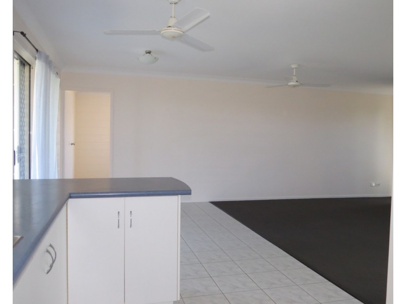 23 Hillview Place, Bowen QLD 4805